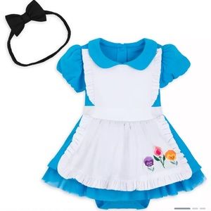 Disney Alice in wonderland costume size 6-9 month